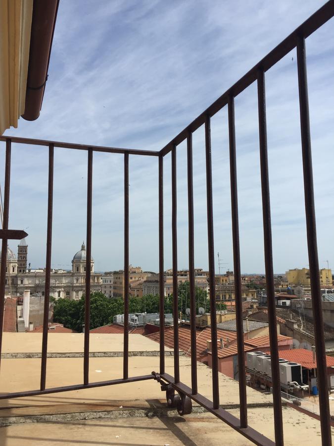 Bed & Breakfast L'opera Roma